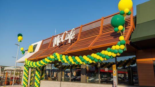 McDonald's otvára novú reštauráciu. Zákazníci v ďalšom regióne sa môžu tešiť aj z veľkej terasy a ihriska