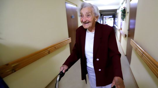 102-ročná Mária Longauerová ide voliť do...