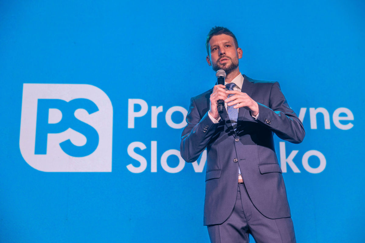 Michal Šimečka vystúpil s príhovorom pred...