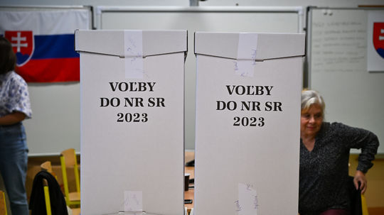 Voliť zo zahraničia bude možné aj inde ako na veľvyslanectvách, Gašpar avizuje pozmeňovák