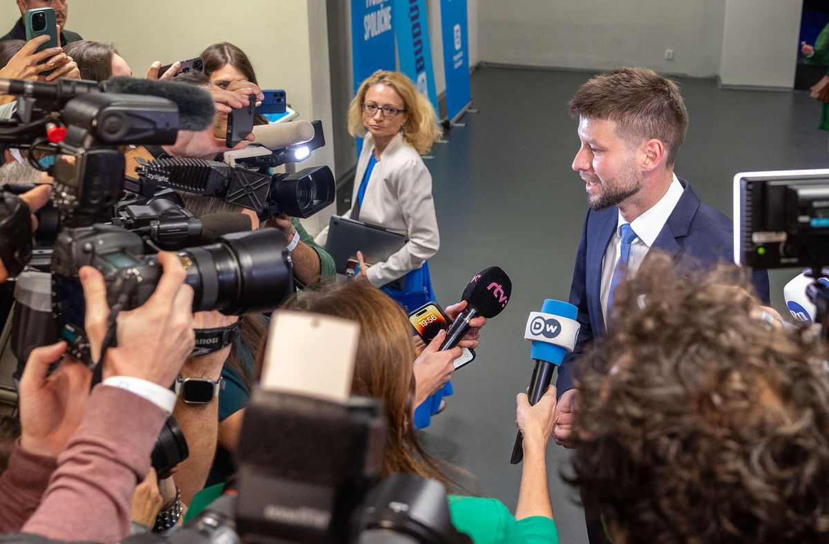 Predseda Progresívneho Slovenska Michal Šimečka...