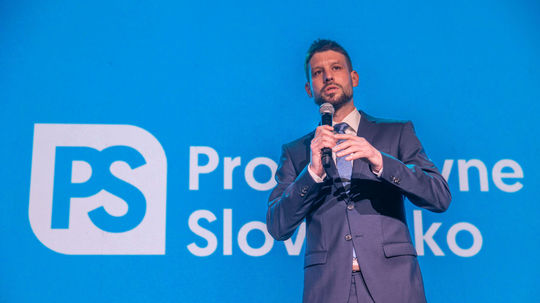 Predseda PS Michal Šimečka.