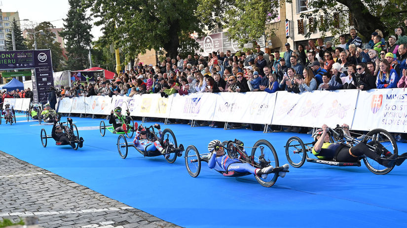 Štart kategórie handbike počas 100. ročníka...