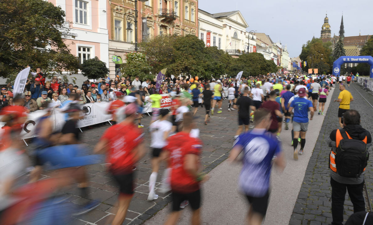 Štart 100. ročníka Medzinárodného maratónu...