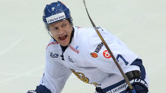 Zapchávaš si uši rubľami z KHL! Fíni si podali jediného krajana v ruskej súťaži