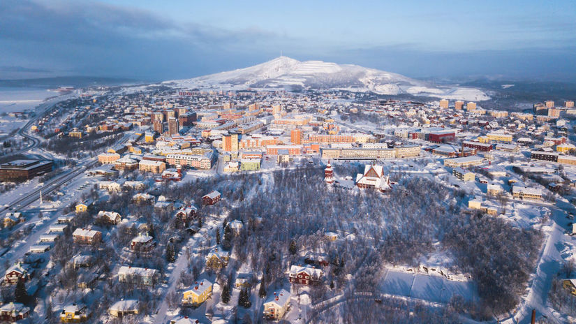 Kiruna, Švédsko, Laponsko, zima, sneh, mesto,...