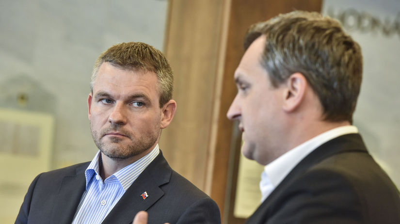 Peter Pellegrini a Andrej Danko počas tlačového...