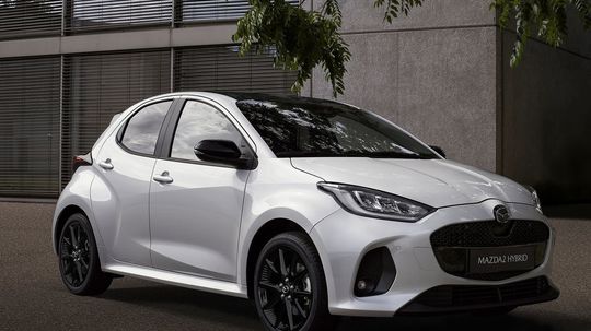 Mazda 2 Hybrid - 2024