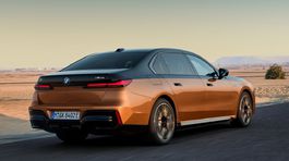 BMW i7 M70 x Drive 5