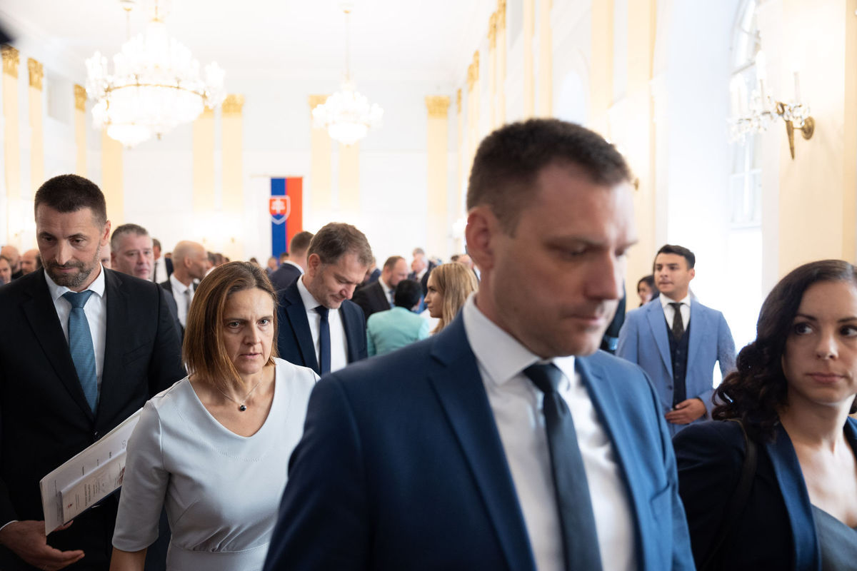 Osvedčenia o zvolení do Národnej rady (NR) SR...