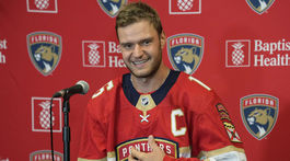 11. Aleksander Barkov
