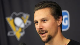 13. Erik Karlsson