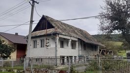 Škody po zemetrasení v obci Ďapalovce