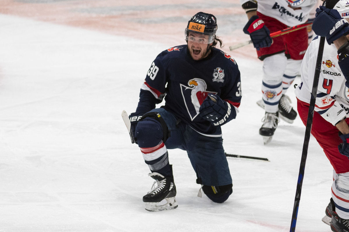 Brendan Ranford v drese Slovana Bratislava...