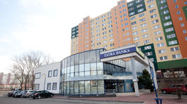 12. priečka patrí Tatra banke, ktorá odviedla...