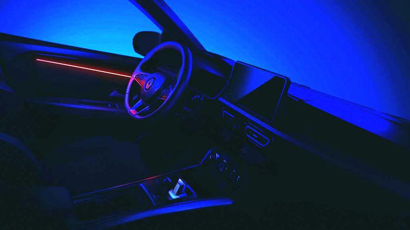 Interiér využíva niektoré ovládače známe z...