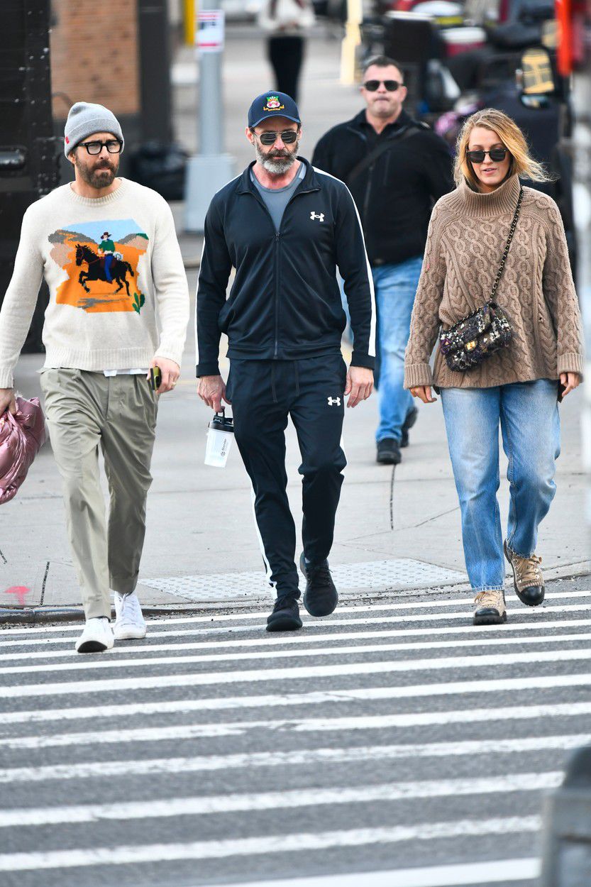 Herec Hugh Jackman (v strede) strávil svoj...