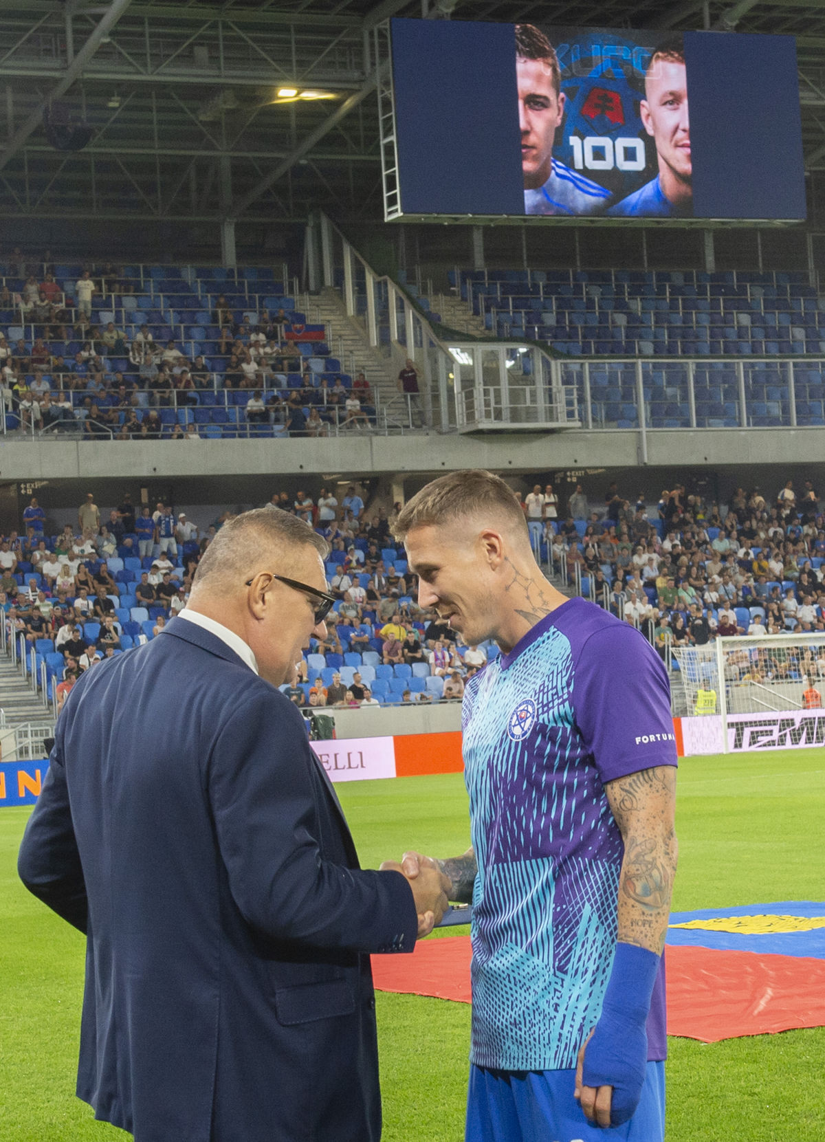Šéf SFZ Ján Kováčik, na snímke s Jurajom Kuckom.