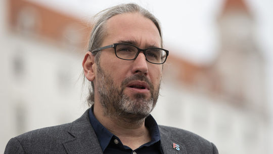 Reštart po ére Fica? Hojsík opisuje, čo podľa neho čaká Slovensko po voľbách v roku 2027