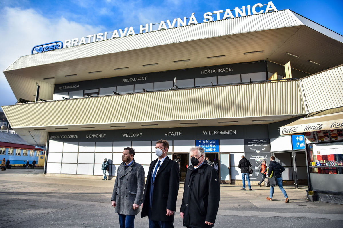 Hlavná stanica je strašiakom Bratislavy už...