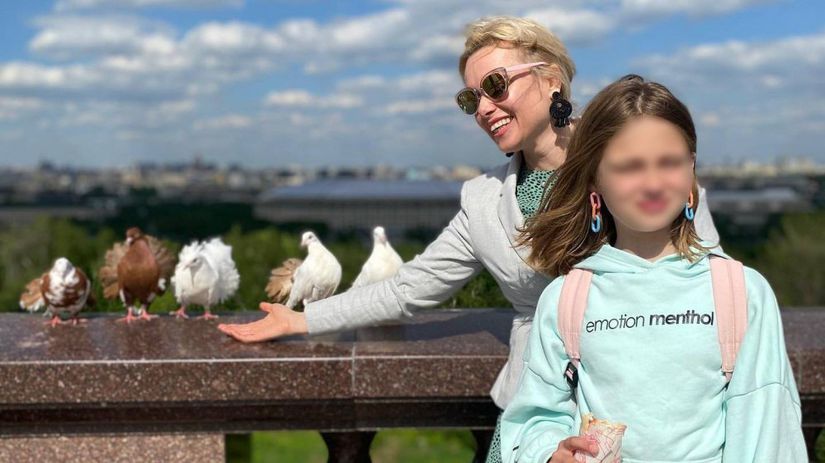 Marina Ovsiannikovová a jej dcéra Arina.