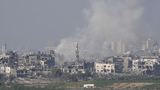 ONLINE: V Gaze je už 8-tisíc obetí, tvrdia miestne úrady. Červený kríž hovorí o katastrofálnom zlyhaní
