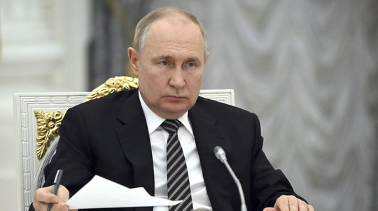 Ukrajine podľa Putina hrozí nenapraviteľný úder. Zelenskyj: Musíme ovládnuť vzduch
