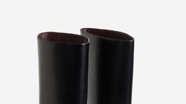 Vysoké čierne čižmy H&M, predávajú sa za 79,99...