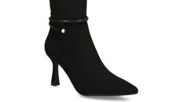 Vysoké čierne čižmy Kate Gray, predáva Humanic...