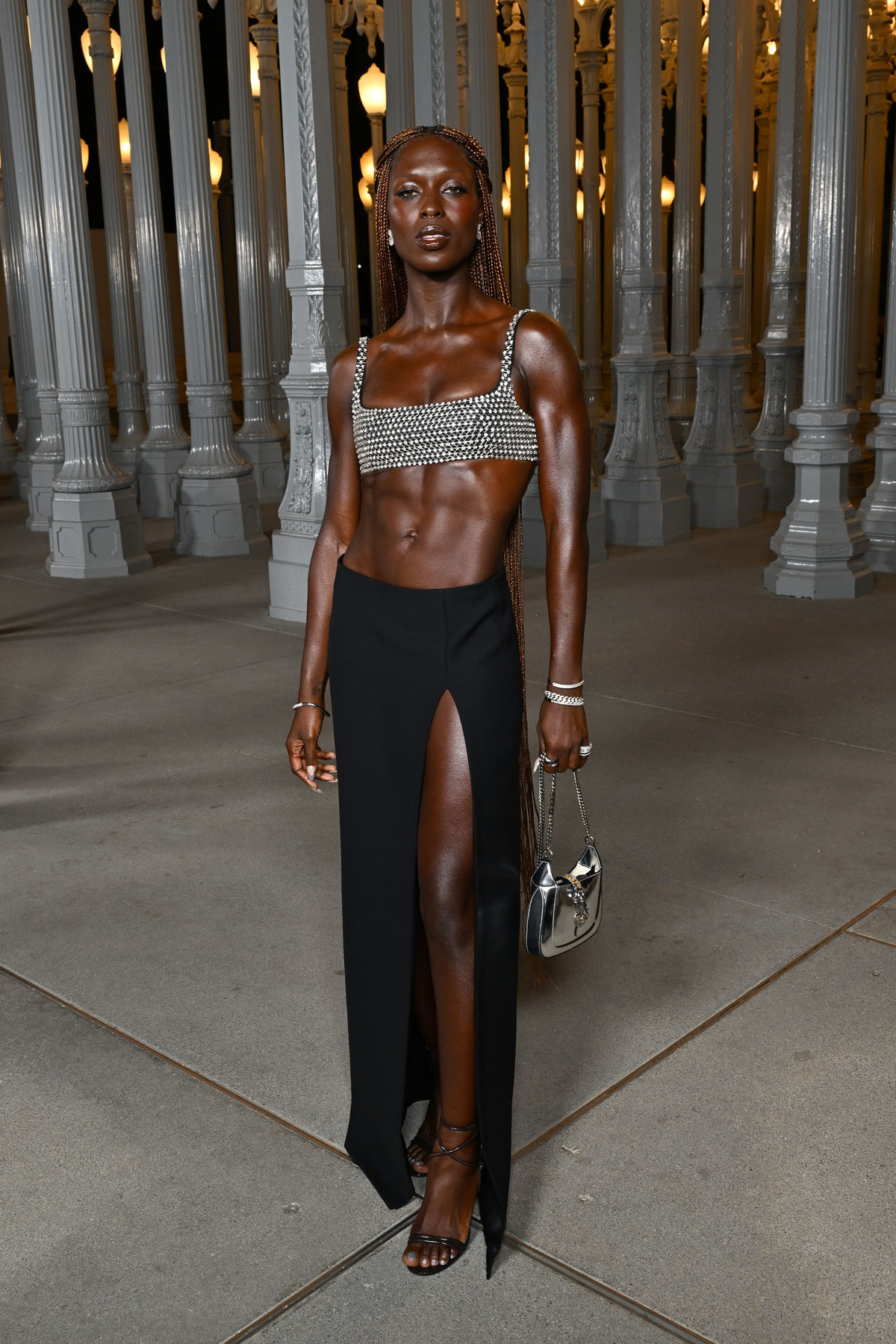 Herečka Jodie Turner-Smith v kreácii Gucci na...