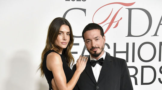 J Balvin a jeho partnerka - modelka Valentina...