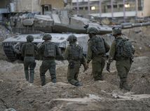 Izraelskí vojaci / IZ Armáda / Pásmo Gazy / Tank /