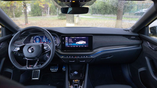 Škoda Octavia 2,0 TSI  RS - test 2025