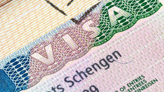 Členské krajiny EÚ odobrili vydávanie schengenských víz online