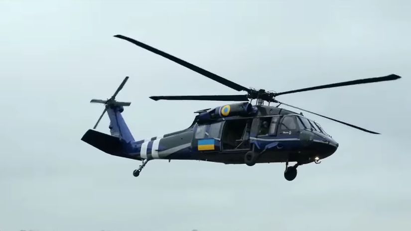 ukrajinsky vrtulnik Black Hawk