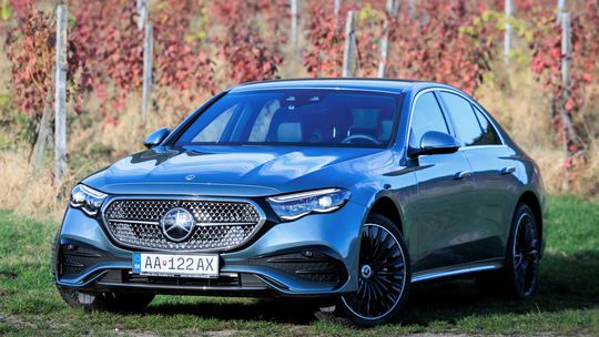 Mercedes-Benz E 220d 4Matic - test 2023