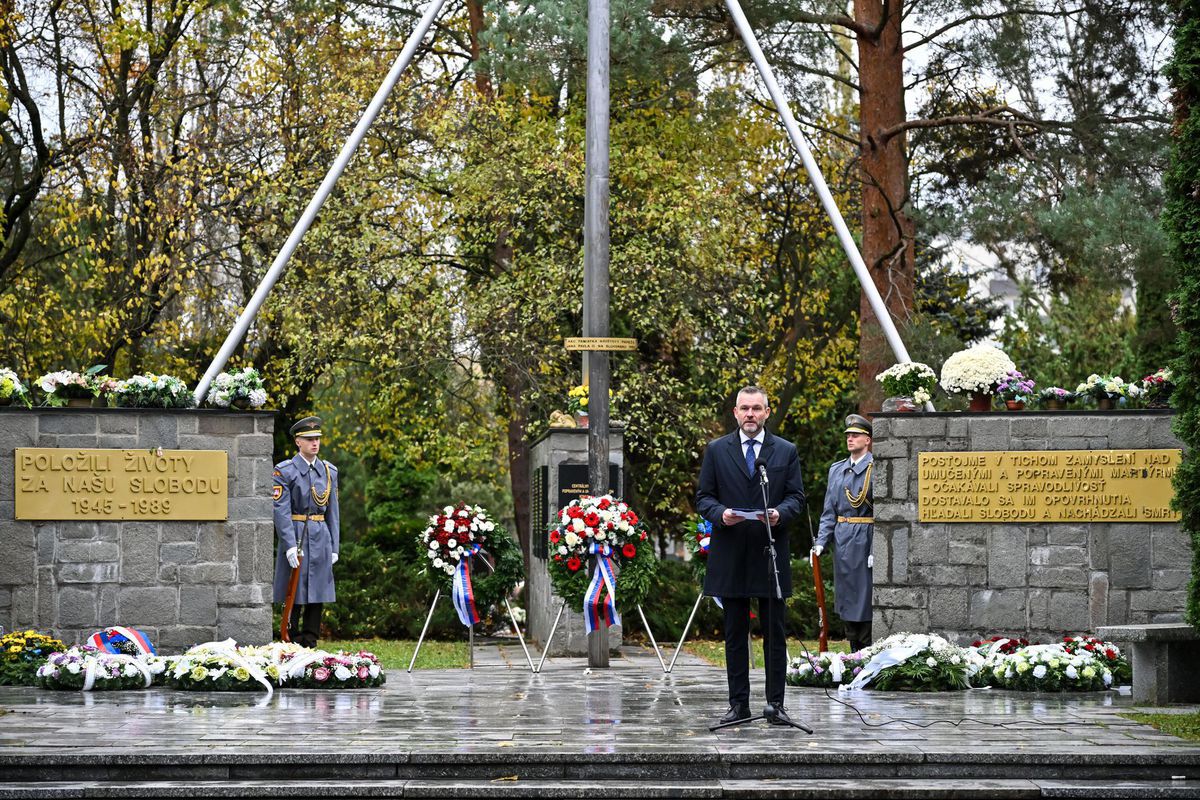 Na snímke predseda Národnej rady SR Peter...