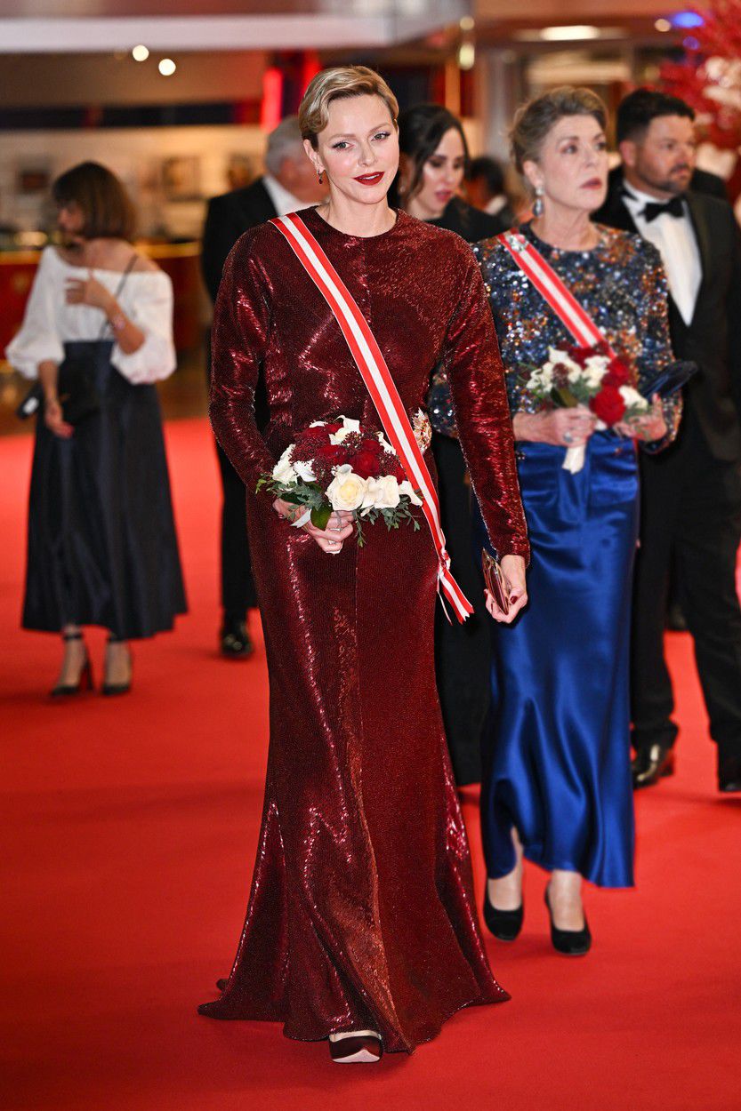 Monacká princezná Charlene v kreácii Didier Angelo