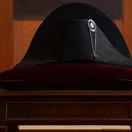 Napoleonov dvojrohý klobúk