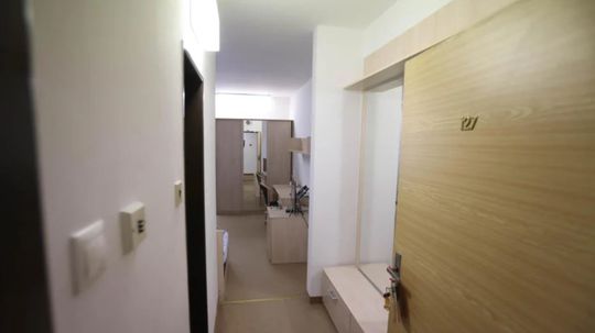 Viacerí poslanci parlamentu dostali bezplatné...