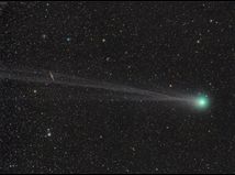 Oortov mrak komét, kométa