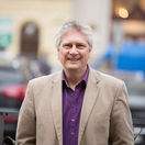 roman brat spisovateľ