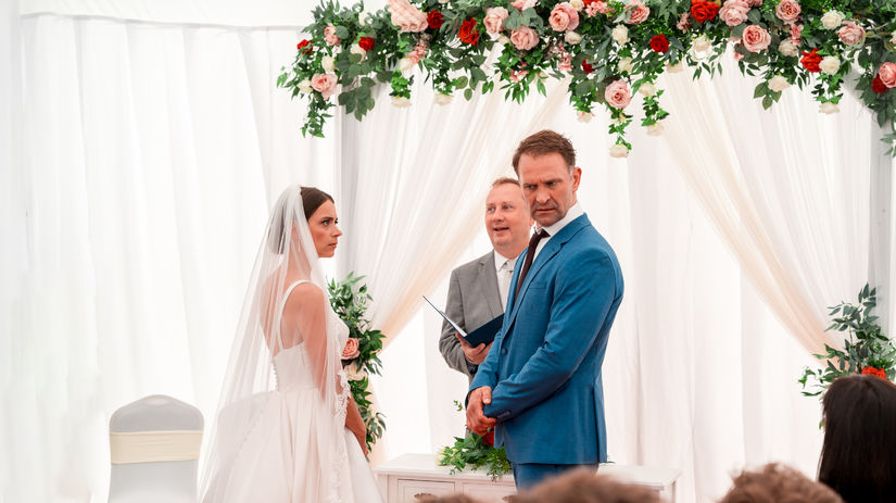 Záber z poslednej epizódy 5. série Pána profesora.