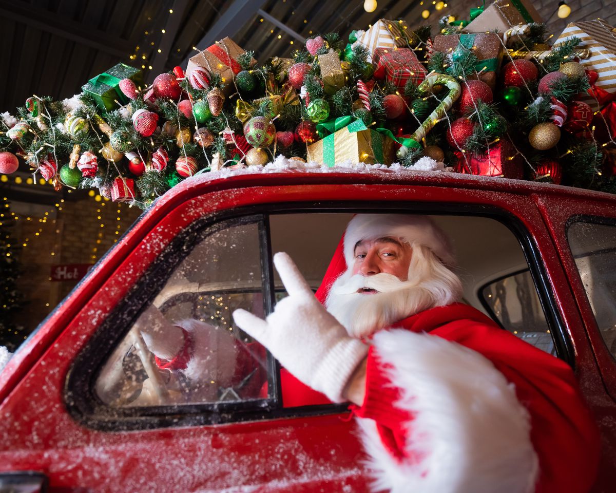 Vianoce, Santa Claus, darčeky, stromček, dekorácie