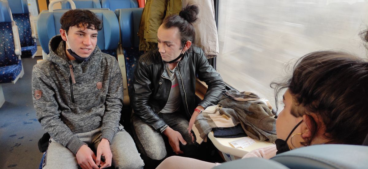 Protagonisti z príbehu Sestry vo vlaku do Košíc.