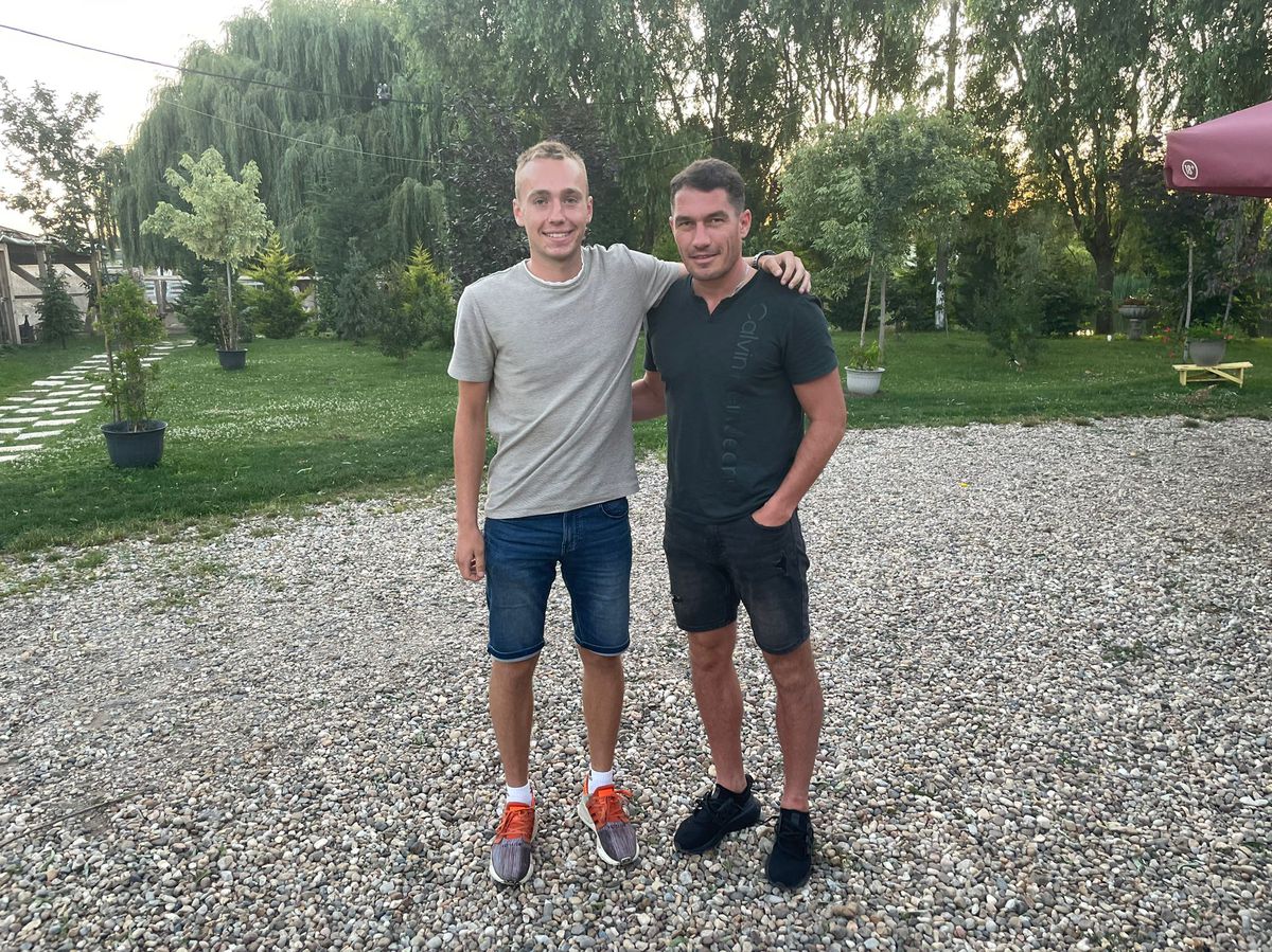 Erik Tupý a jeho rozhodcovský vzor István Kovács.