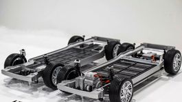 Hyundai UniWheel - 2023