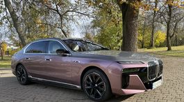 BMW M760e xDrive - test 2023
