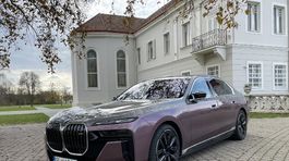 BMW M760e xDrive - test 2023