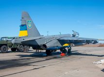 Rusi jasali predčasne, zo zničeného ukrajinského lietadla sa vykľula atrapa